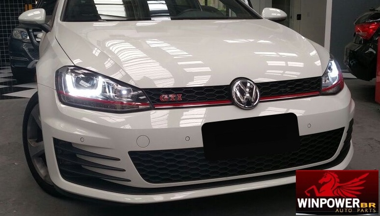 Farol Winpower de alto desempenho em carro cinza