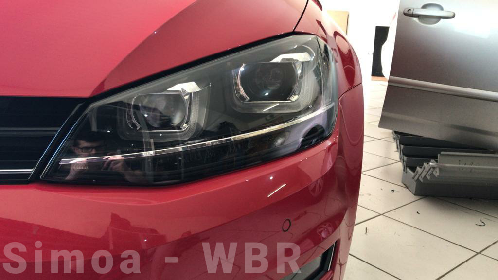 Farol V1SS em close-up